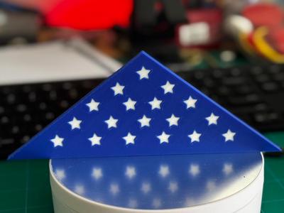 Honoring Those Who Serve Flag