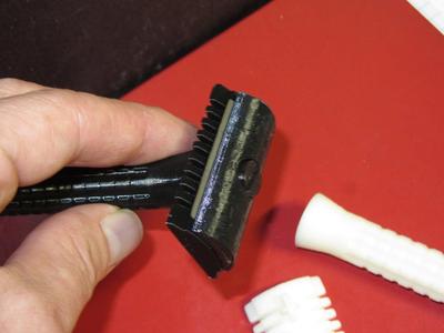 Double Edge Shaver (Yet Another)