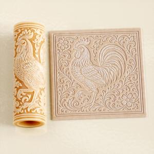 Rooster Texture Roller