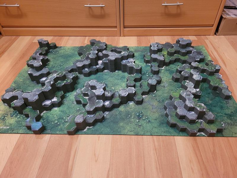 BATTLETECH TERRAIN NEOPRENE BATTLE MAT ALPINE