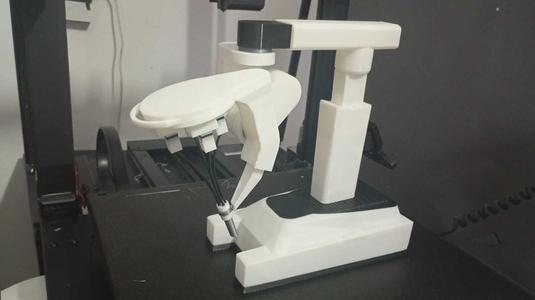 Da vinci surgery robot model to decorate