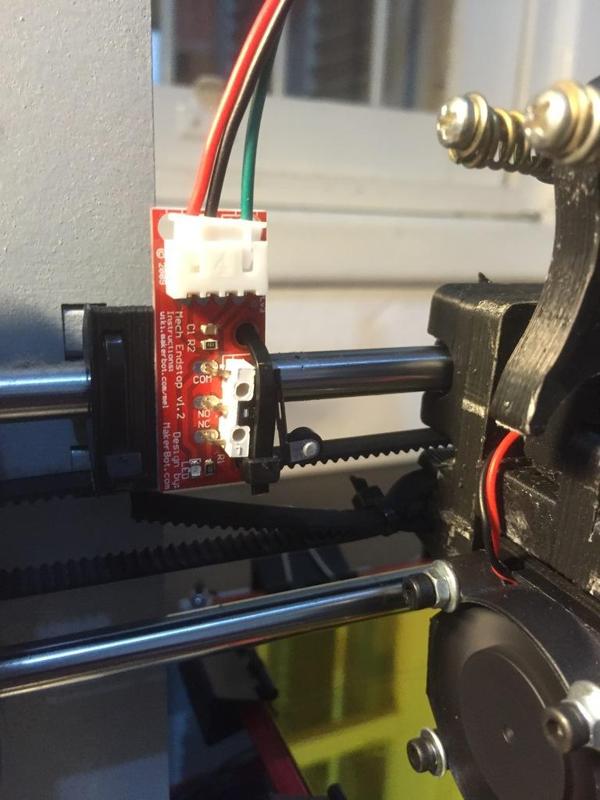 Endstop mount for 8mm axis