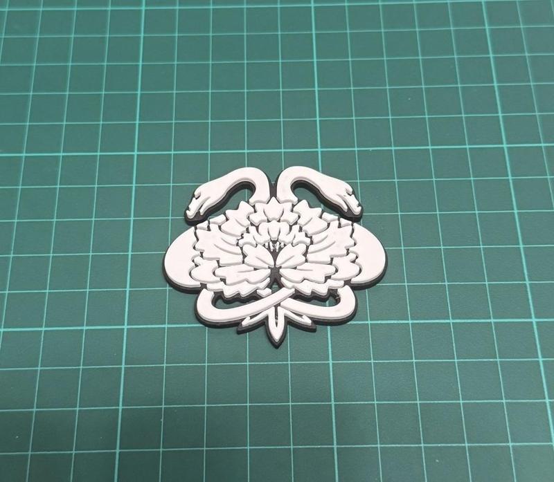 Snake Flower Triad Crest