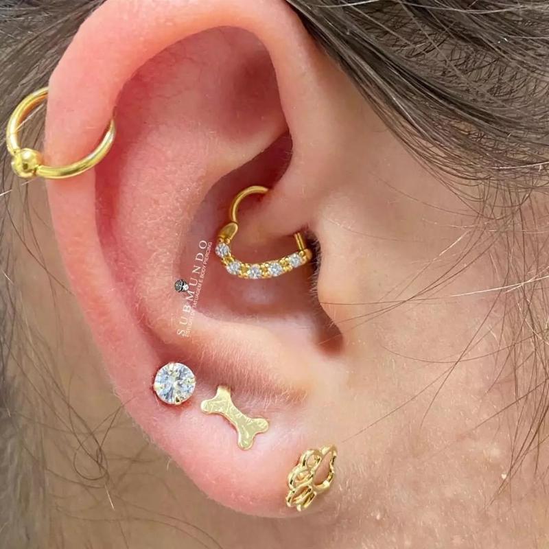Piercing Daith heart Ear Jewelry model exclusive