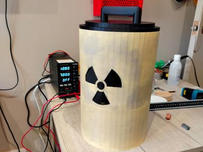 Nuclear display box (BIG)
