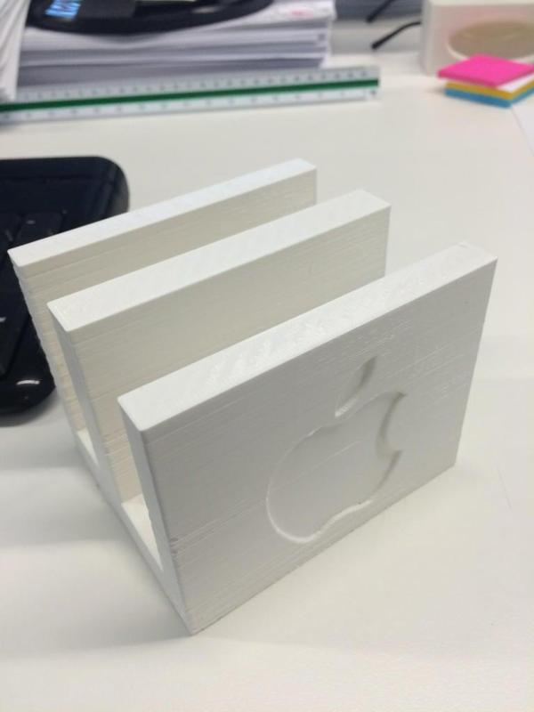 Apple vertical laptop holder