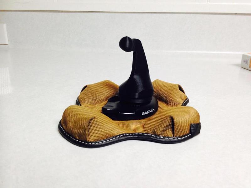 Garmin GPS Mount Arm for Automobile Installation