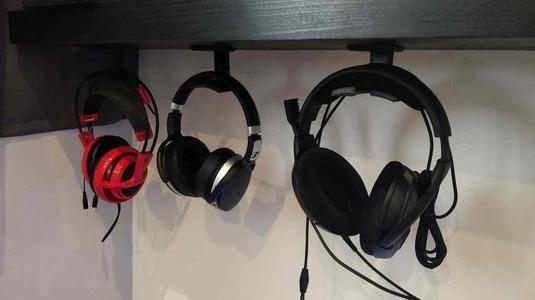 Hanging Headphone Holder