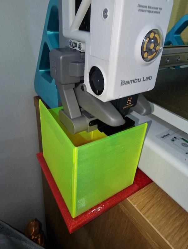 a1 space saving poop chute bin