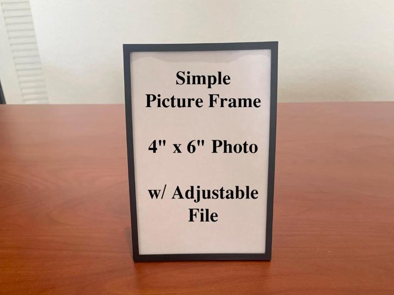 Simple Snap-Fit Adjustable Picture Frame