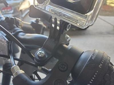 Bike mount for 22.6mm (7/8")  diameter handlebar