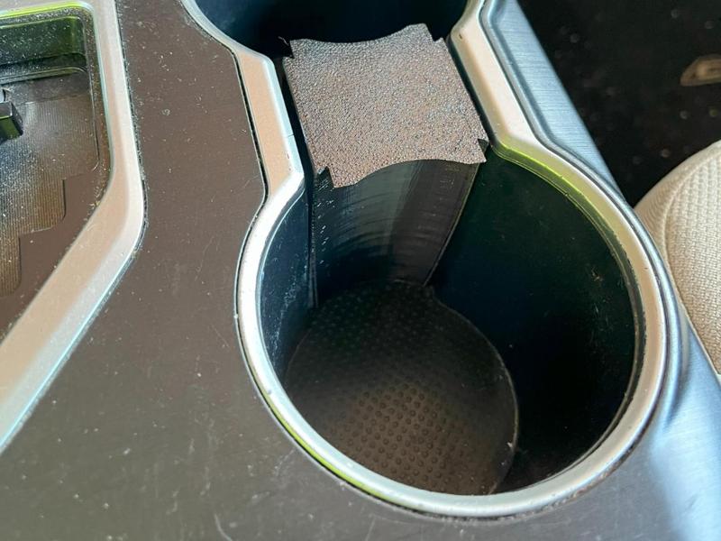 Center consol cup holder insert for Toyota Camry