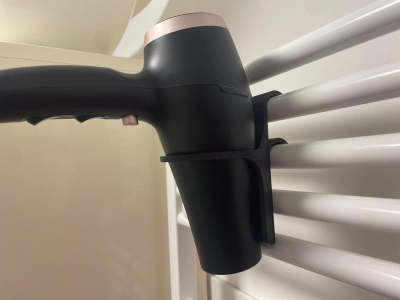 Simple hairdryer holder for wall heater