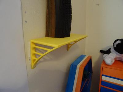Display shelf