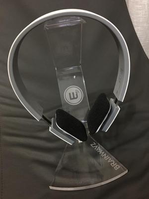 headphones stand