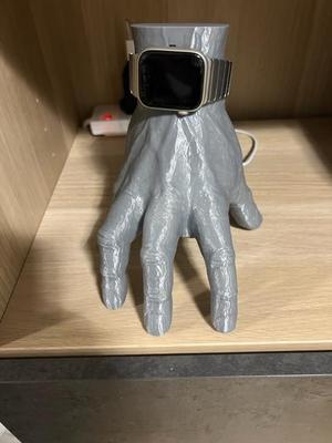 Addams Family Thing APPLE WATCH CHARGER