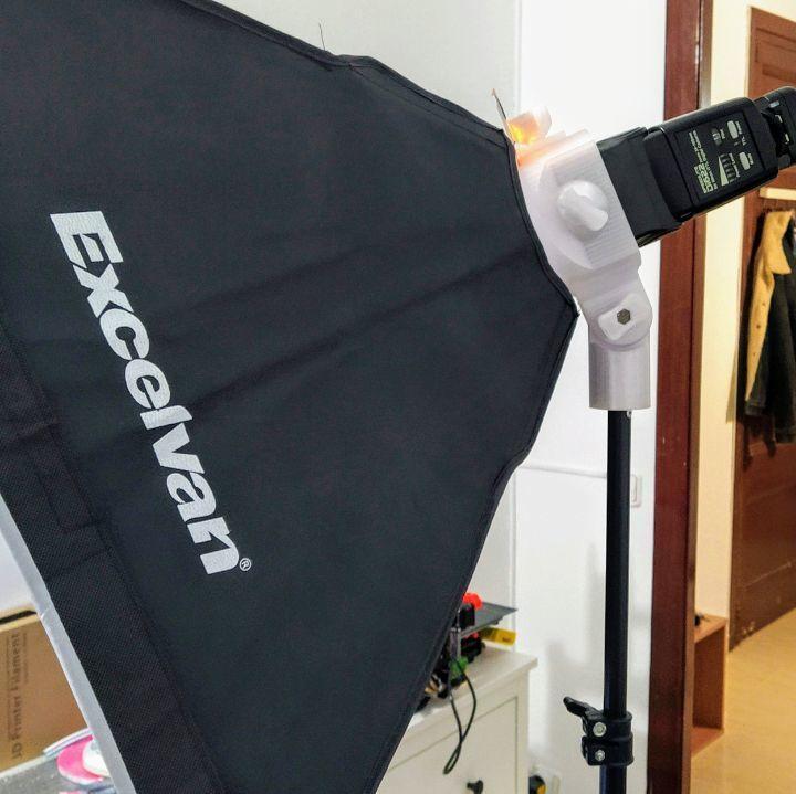 Nissin Di622 Softbox mount