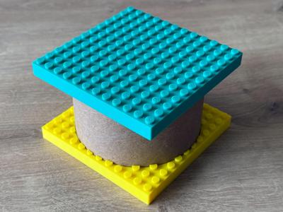 Spool Tube Brick Stand