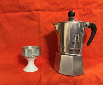 Moka Hyperbola