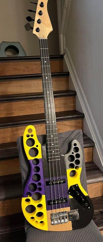 Jazz Bass Body