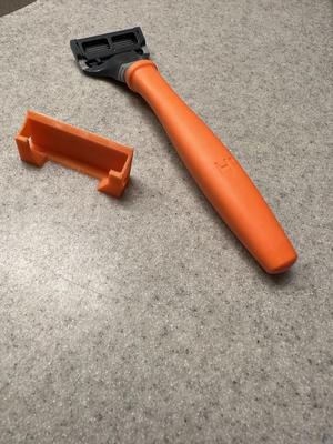 Razor Wall Hanger