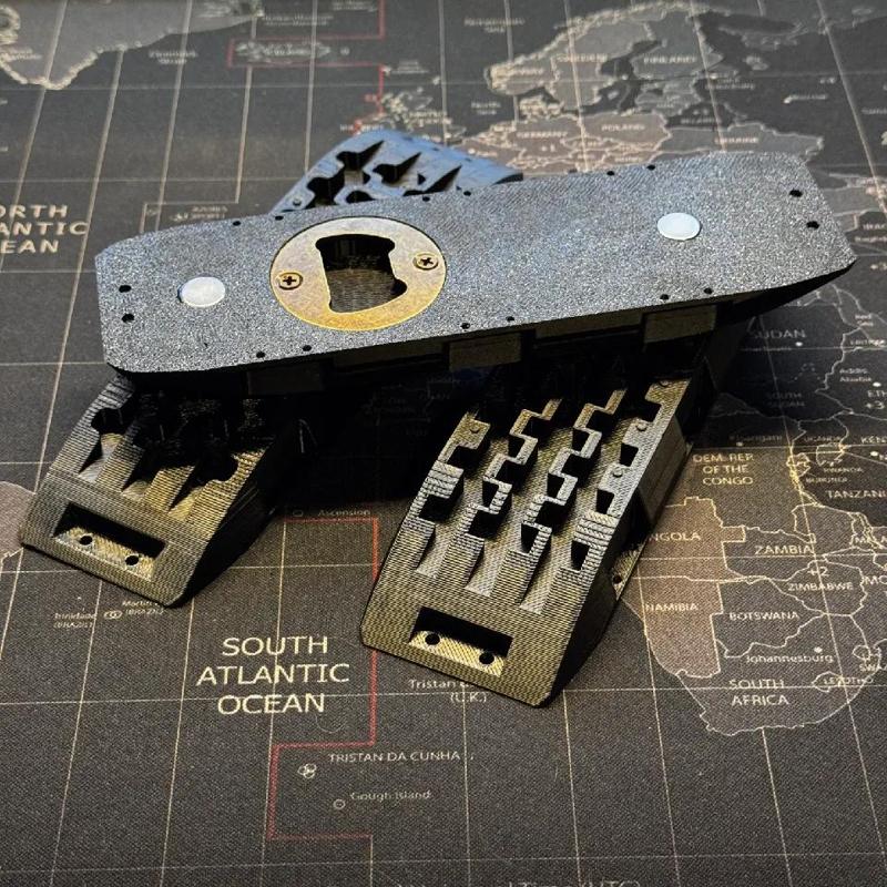 Sandblech Flaschenöffner/ Sandboard Bottle opener   