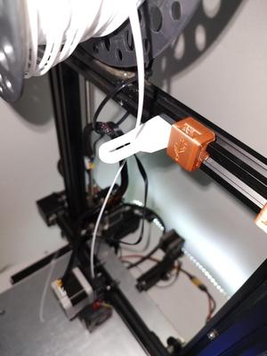 Ender 3 Guide - Top Center (closed hole)