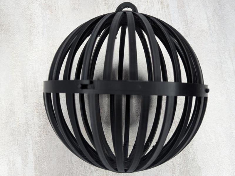 Twist-Lock Treat Ball - Chickens, Dogs & Pets