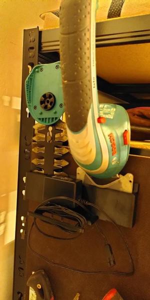 Bosch Isio Wallmount remixed