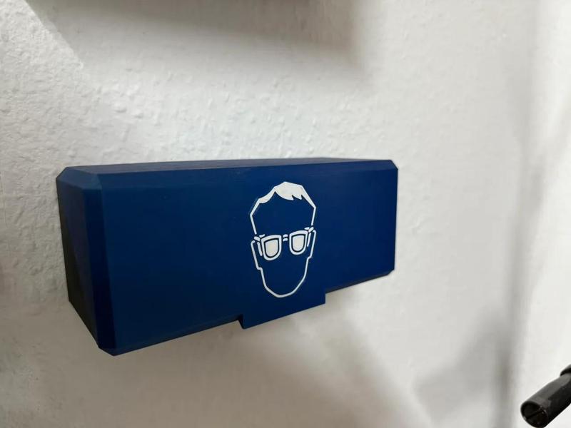 Safety glasses storage box   