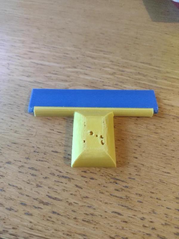 Short car windshield wiper, Korte auto ruitenwisser   