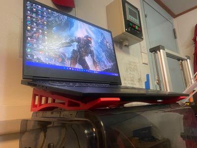 HP Omen 16 laptop Dock