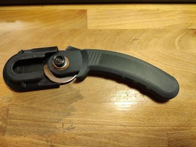 Better 45mm rotary cutter handle.