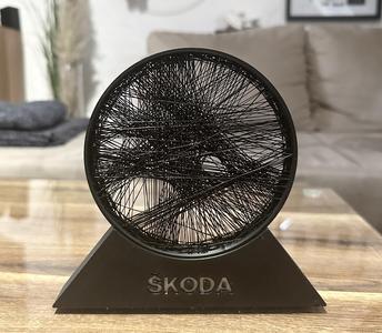 SKODA STRING-ART / SKODA STAND / DECORATION
