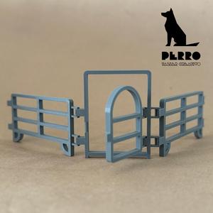 Livestock fences and gate - Cercas y puerta para ganado