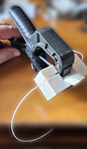 Filament Connector