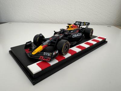 F1 Stand 1:43