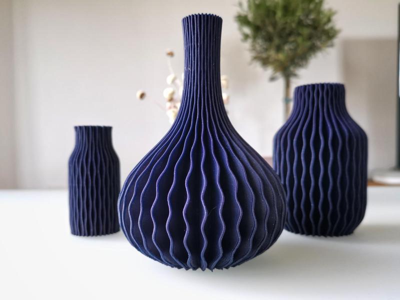 MODERN VASE SET