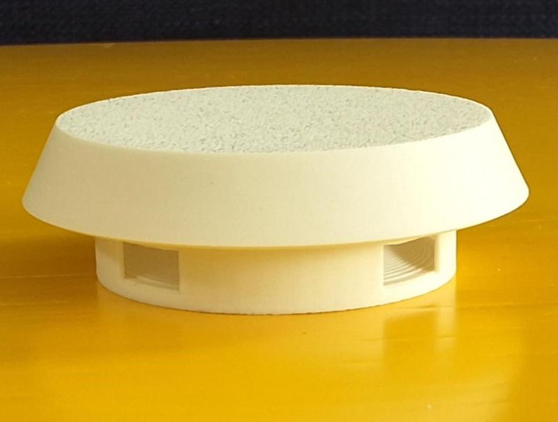 Ant bait box with screw cap