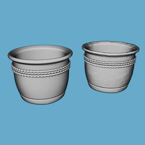 Pot with rope design