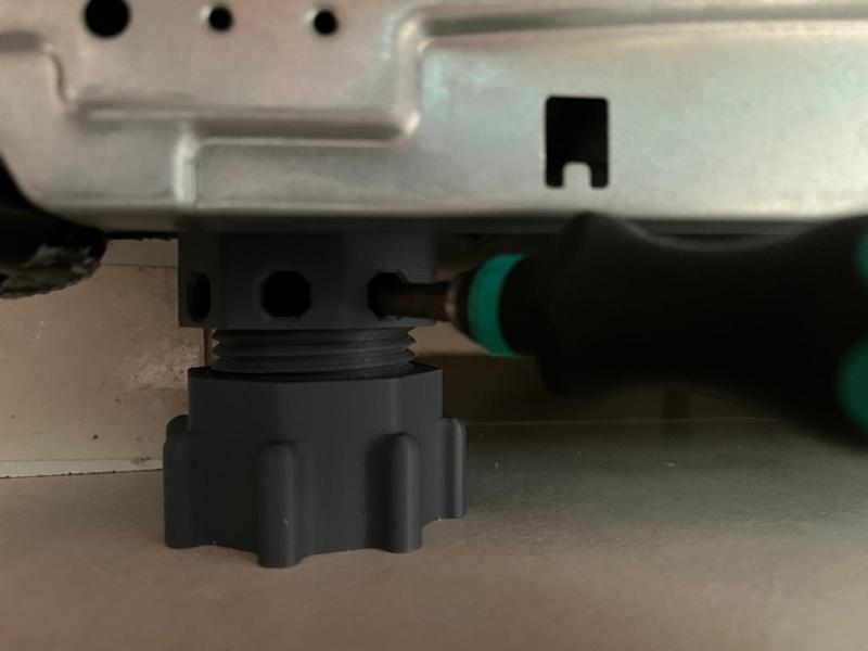 Adjustable Height Support with extended Top