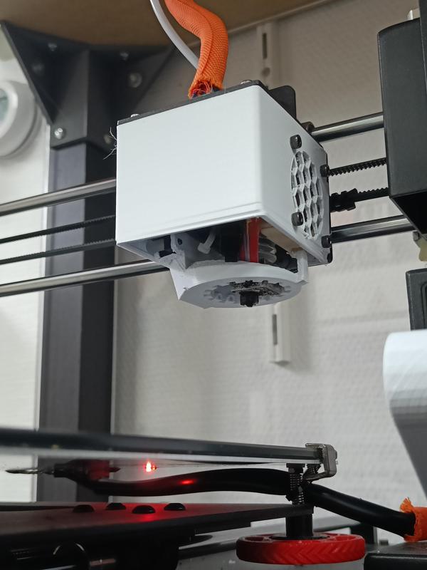 Anycubic i3 Mega - circular part cooling fan duct - adjusted for original hotend cover