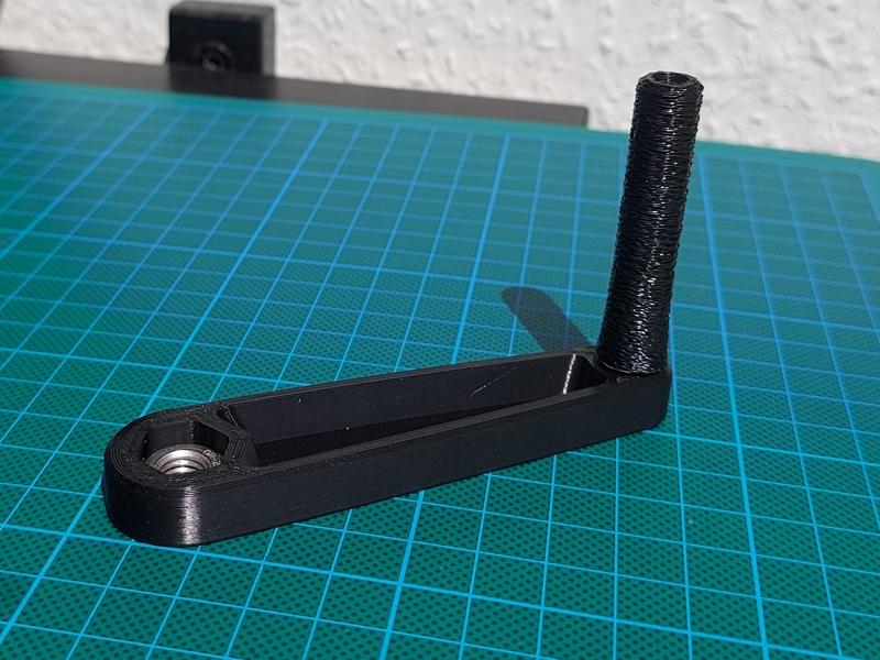 Hand Crank for M8 Hex Nut (13mm Hex), easy to print, no supports