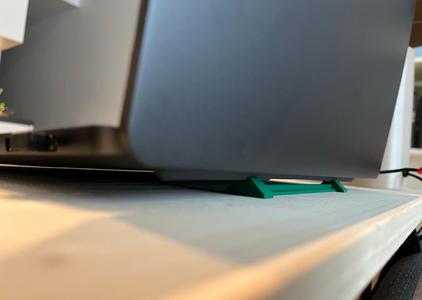 LAPTOP RISER / COOLING STAND