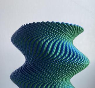 Modern vase - Wavy - Textured