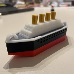 Titanic Keyholder