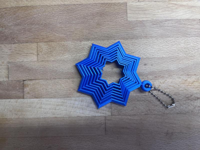 Fractal Star Keyring