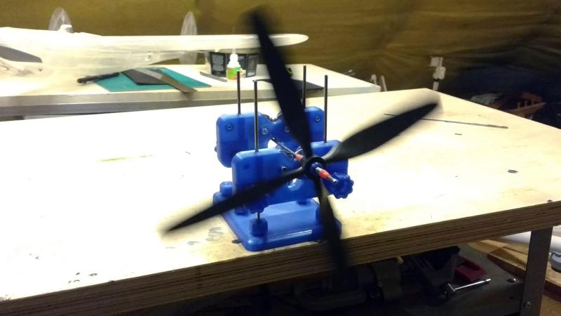 Balancer for Propellers and Spinners