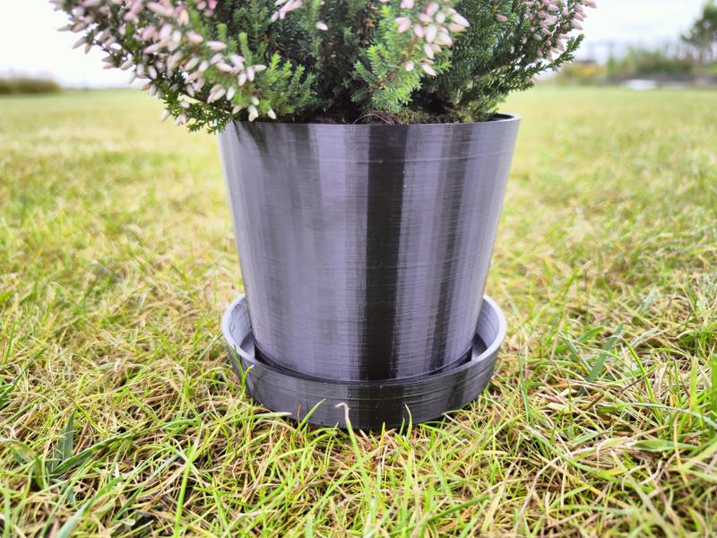 Flower pot cover with integrated pad - 9cm