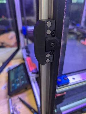 Clicky - clack - latch for Glass panels